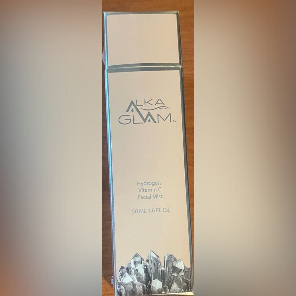 $55 New Sealed Alka Glam Hydrogen Vitamin C Facial Mist